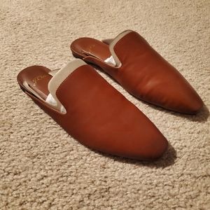 Leather mules
